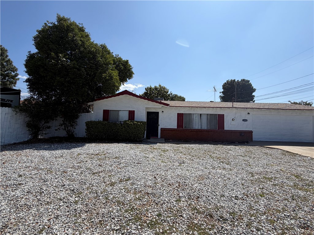 13555 3rd Street Yucaipa, CA 92399 - Photo 2 of 32