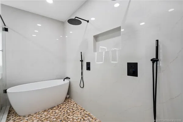 $699,000 | 6509 Southeast Broadmoor Lane, Stuart, FL 34997