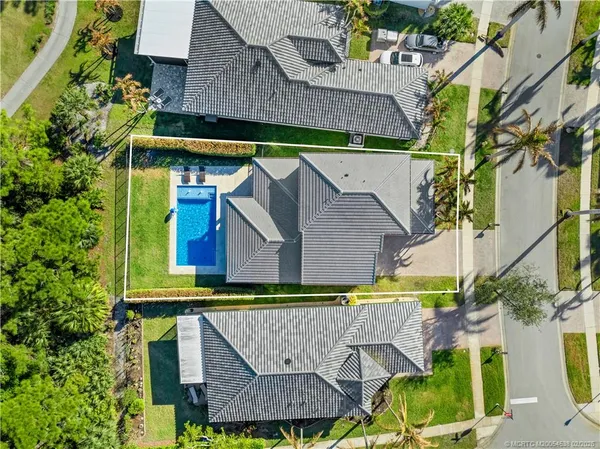 $699,000 | 6509 Southeast Broadmoor Lane, Stuart, FL 34997