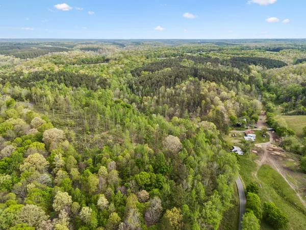 $481,120 | 1 Pleasant Ridge Road, Goodspring, TN 38460