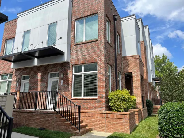 $2,200 | 244 William Drummond Way, Raleigh, NC 27604