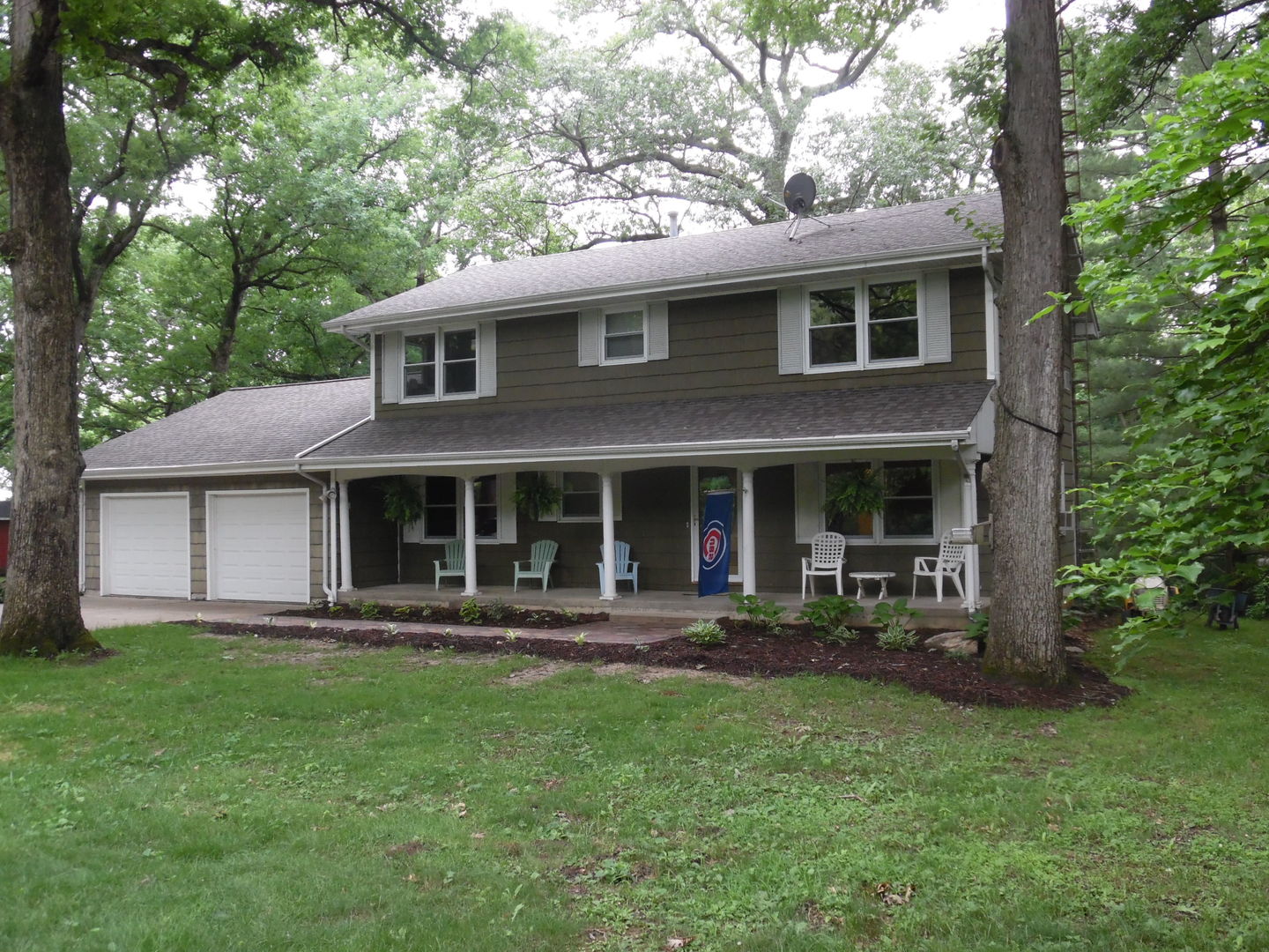 3425 East 2153rd Road Ottawa, IL 61350 - Photo 1 of 40