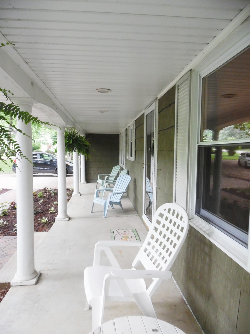 3425 East 2153rd Road Ottawa, IL 61350 - Photo 4 of 40