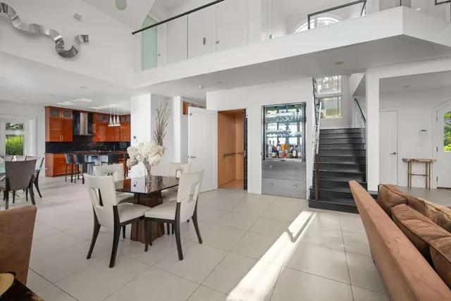 $6,750,000 | 113 Bald Head Cliff Road, York, ME 03902