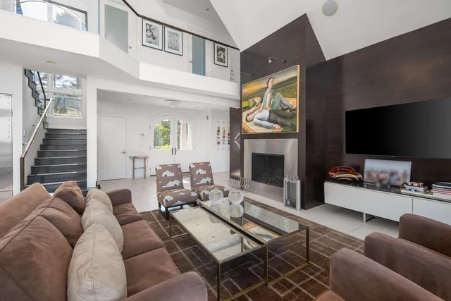 $6,750,000 | 113 Bald Head Cliff Road, York, ME 03902