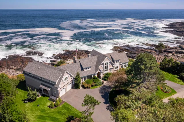 $6,750,000 | 113 Bald Head Cliff Road, York, ME 03902