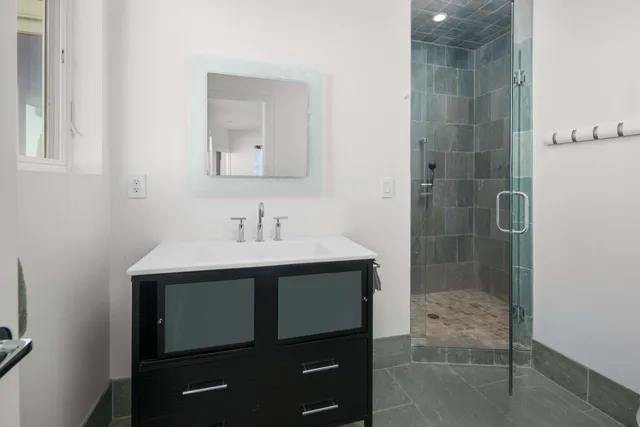 $6,750,000 | 113 Bald Head Cliff Road, York, ME 03902