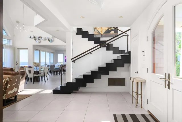 $6,750,000 | 113 Bald Head Cliff Road, York, ME 03902