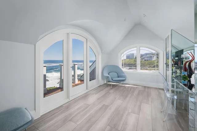 $6,750,000 | 113 Bald Head Cliff Road, York, ME 03902