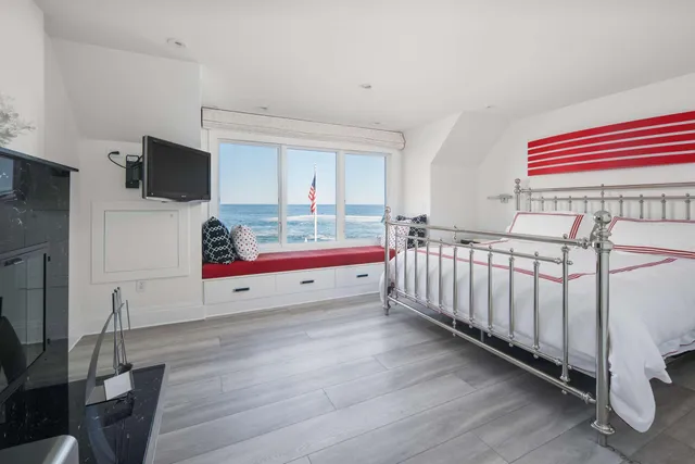 $6,750,000 | 113 Bald Head Cliff Road, York, ME 03902