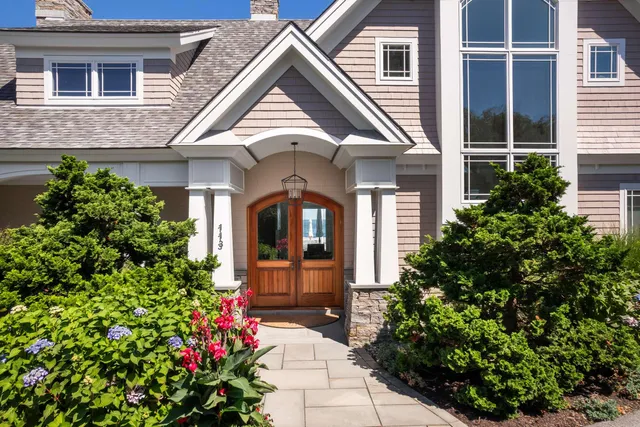 $6,750,000 | 113 Bald Head Cliff Road, York, ME 03902