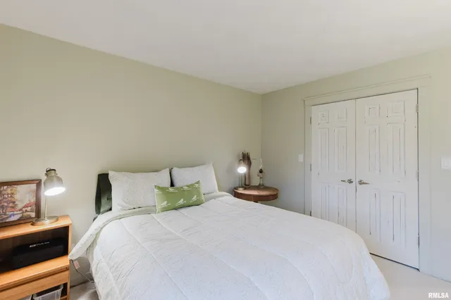 $407,000 | 1502 Nagel Drive, Marion, IL 62959