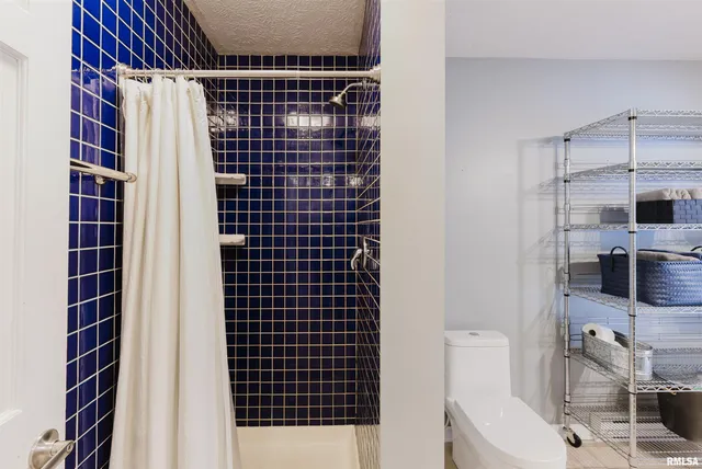 $407,000 | 1502 Nagel Drive, Marion, IL 62959