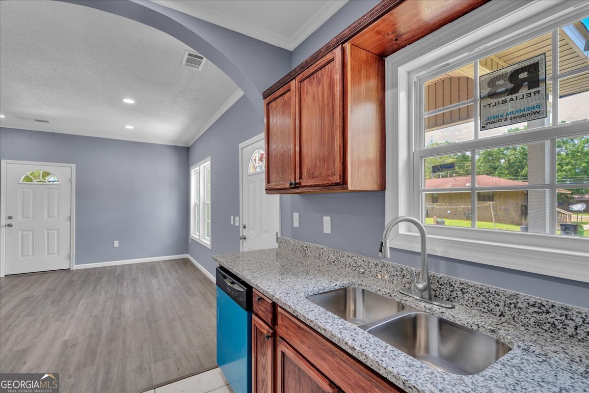 104 Robinson Street Byron, GA 31008 - Photo 11 of 34