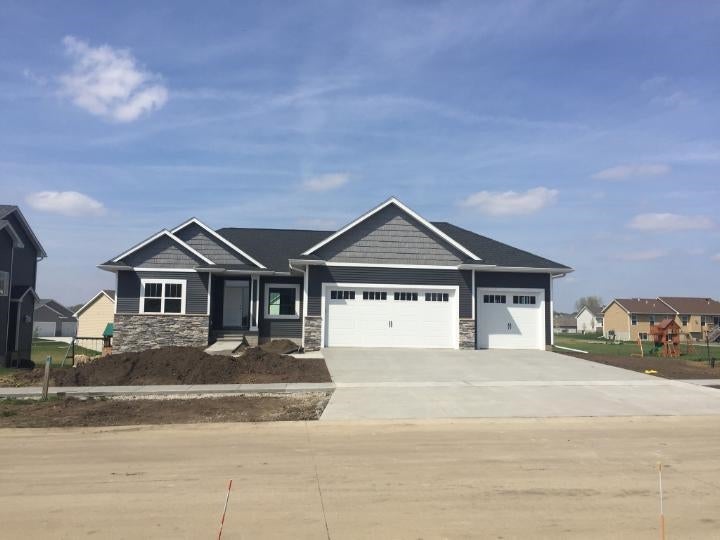 3070 Ridgeview Drive Ely, IA 52227 - Photo 1 of 3 Gallery Image 1