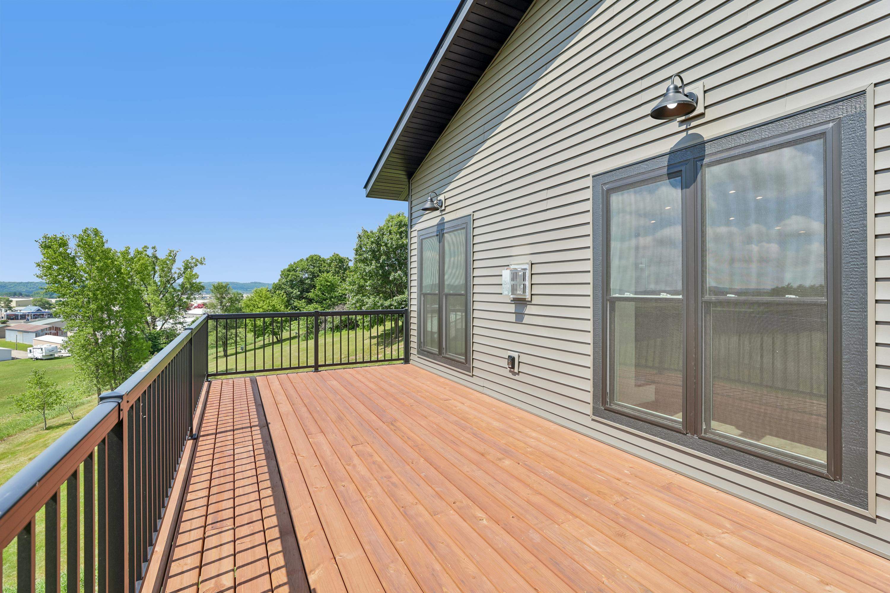 2158 Eastridge Circle Reedsburg, WI 53959 - Photo 64 of 82