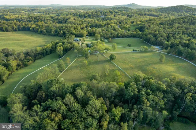 $5,425,000 | 1787 Light Horse Lane, Delaplane, VA 20144