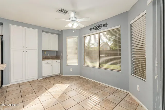 $574,999 | 390 South Elm Court, Gilbert, AZ 85296