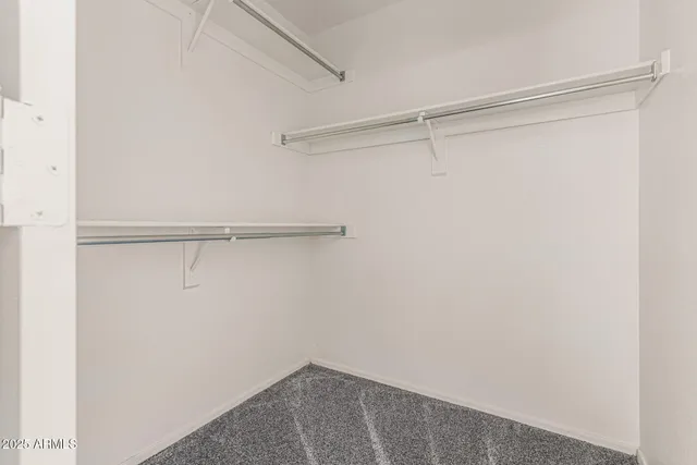 $574,999 | 390 South Elm Court, Gilbert, AZ 85296