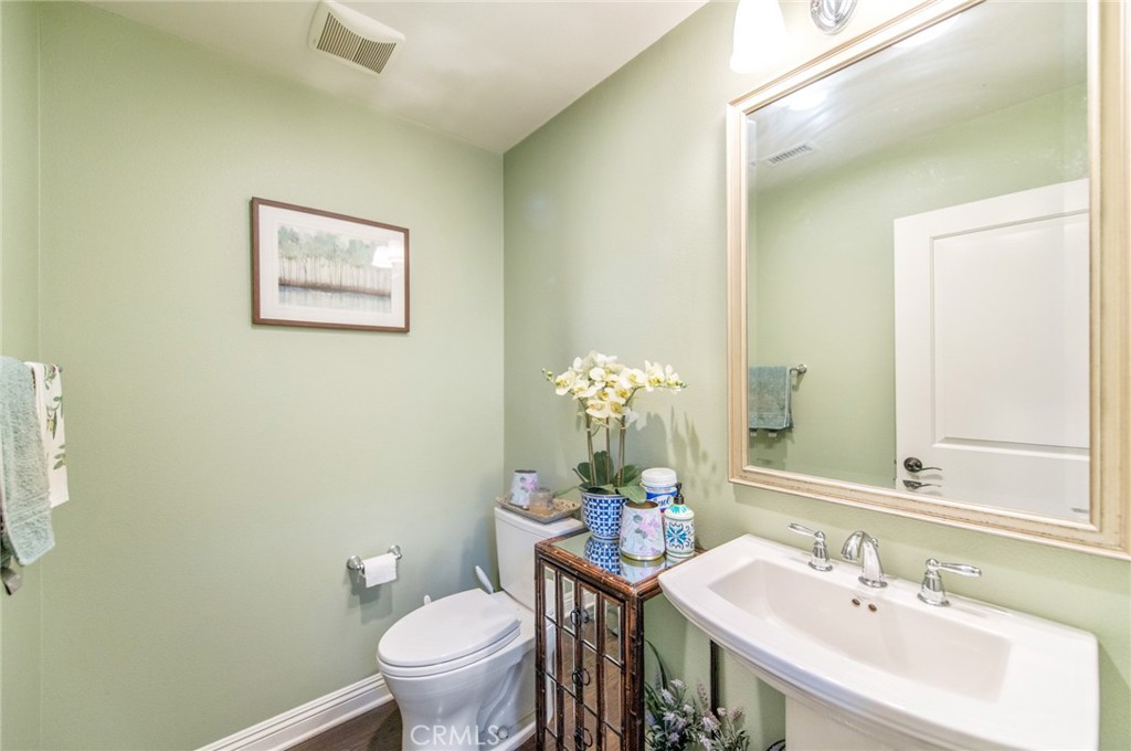 220 Barnes Road Tustin, CA 92782 - Photo 44 of 66