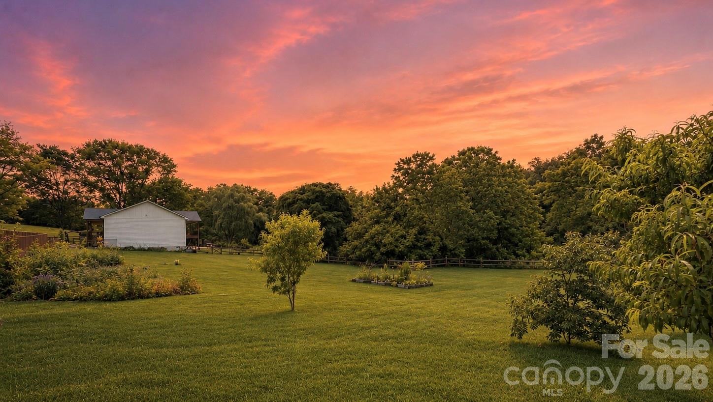 923 Newfound Road Leicester, NC 28748 - Photo 24 of 38