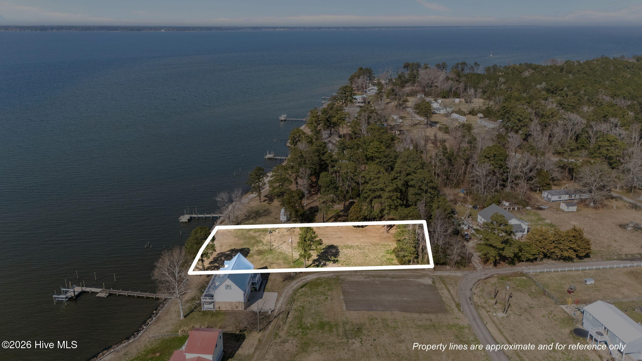 134 Great Neck Road Havelock, NC 28532 - Photo 4 of 12 4-web-or-mls-DJI_20260303143056_0547_D_1