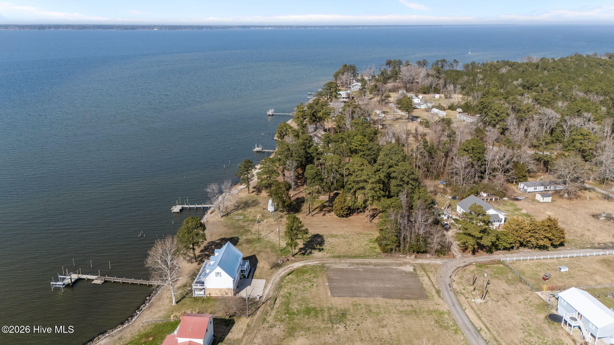 134 Great Neck Road Havelock, NC 28532 - Photo 7 of 12 7-web-or-mls-DJI_20260303143056_0547_D