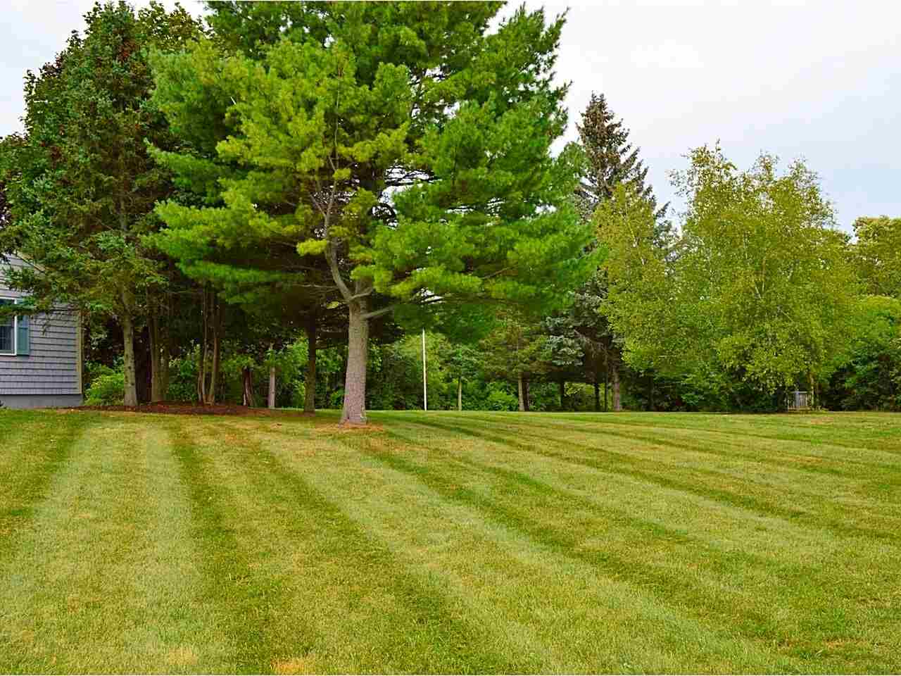 2127 Ferry Road Charlotte, VT 05445 - Photo 12 of 18 Gallery Image 12