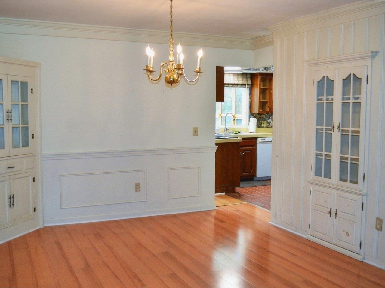 2127 Ferry Road Charlotte, VT 05445 - Photo 3 of 18 Gallery Image 3