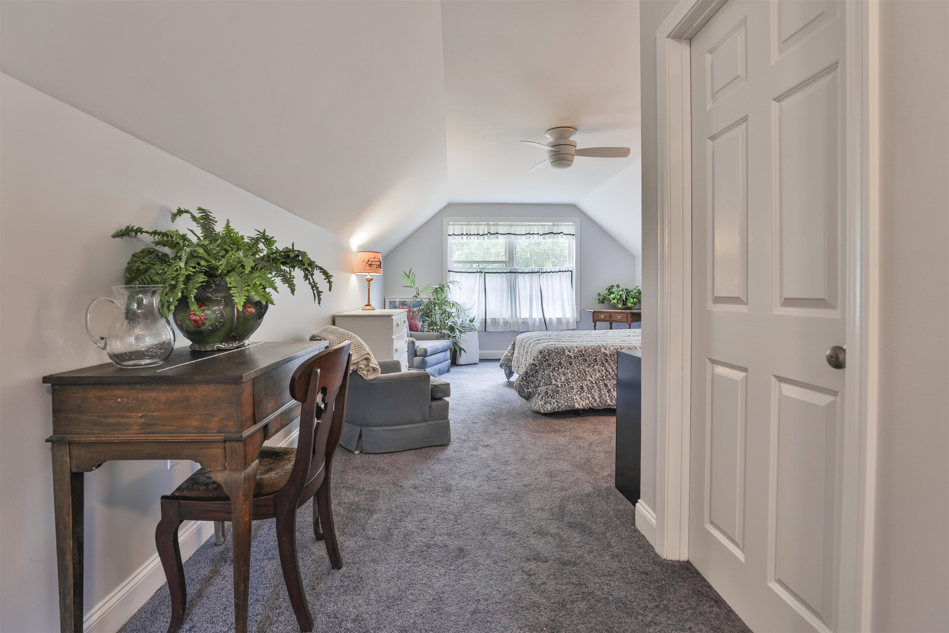 8 Cedar Way, Unit B Goffstown, NH 03045 - Photo 27 of 35