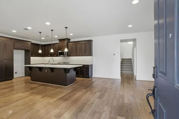 $949,000 | 5003 3rd Avenue, Marina, CA 93933