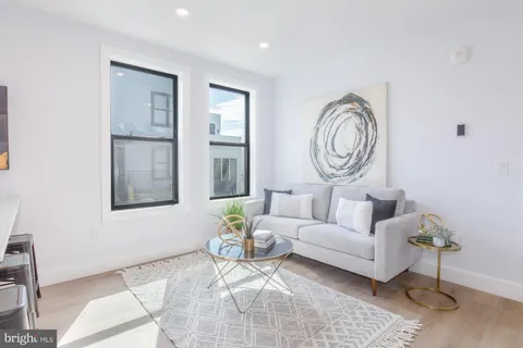 $469,900 | 1012 17th Place Northeast, Unit SEVEN, Washington, DC 20002