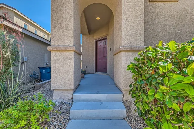 $2,350 | 9137 Sea Mink Avenue, Las Vegas, NV 89149