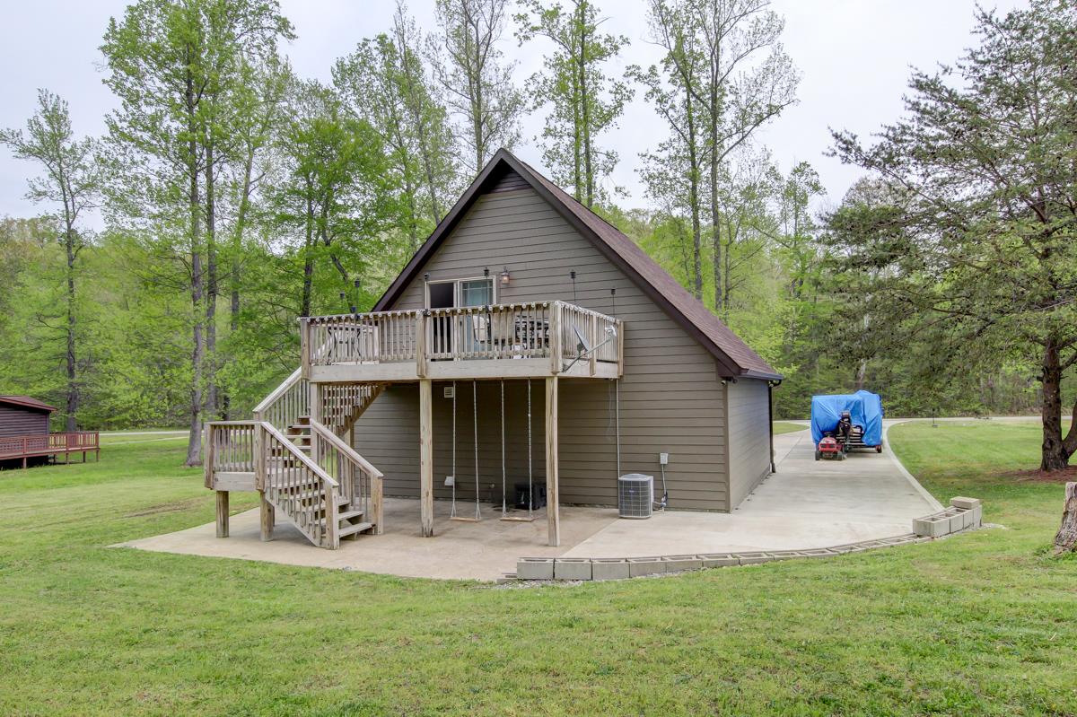 805 Lakestone Road Waverly, TN 37185 - Photo 2 of 27 Gallery Image 2