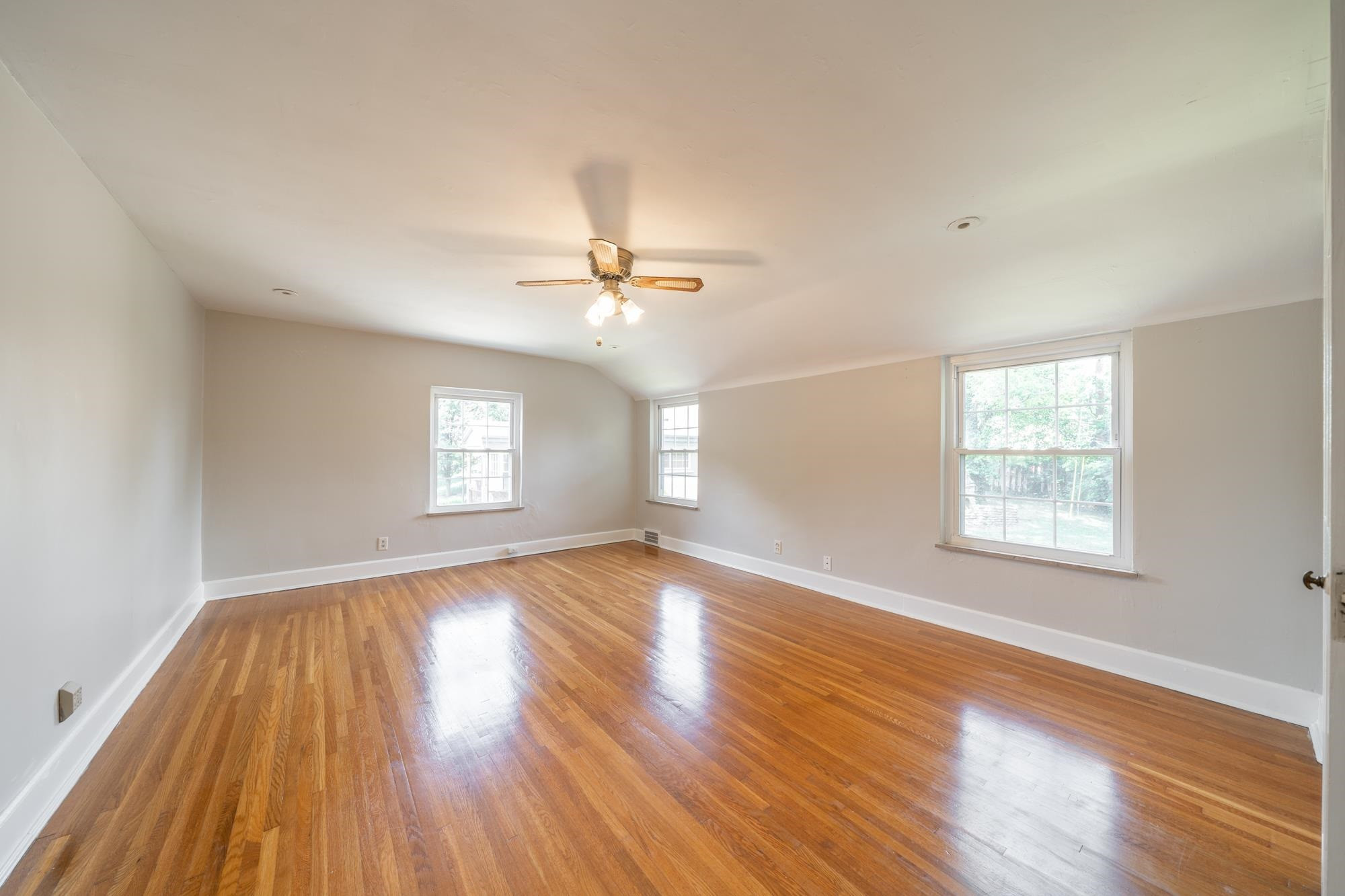 8 East Orchard Road Fort Mitchell, KY 41011 - Photo 15 of 34 Gallery Image 15