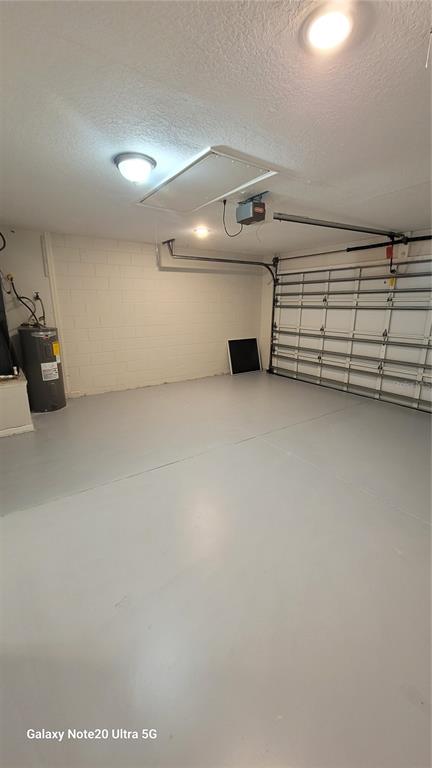 11028 Versailles Boulevard Clermont, FL 34711 - Photo 16 of 21 a view of a garage