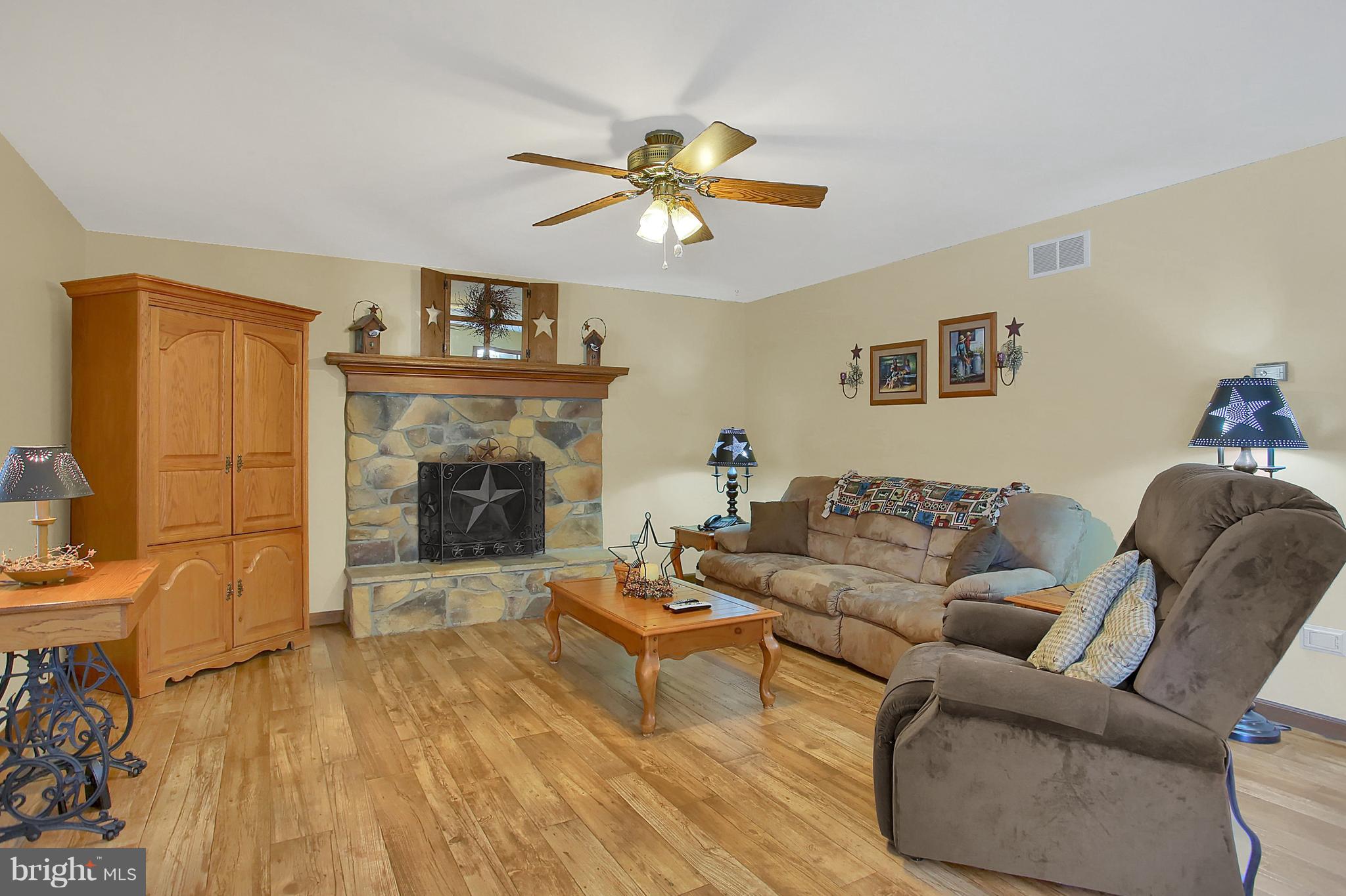 513 Springfield Road Shippensburg, PA 17257 - Photo 6 of 45 Gallery Image 6