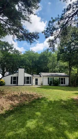 $2,700 | 980 Hilltop Court, Lawrenceville, GA 30045