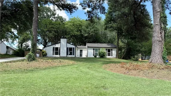 $2,700 | 980 Hilltop Court, Lawrenceville, GA 30045