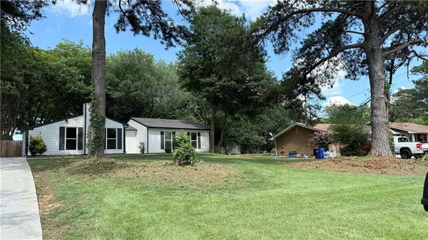 $2,700 | 980 Hilltop Court, Lawrenceville, GA 30045