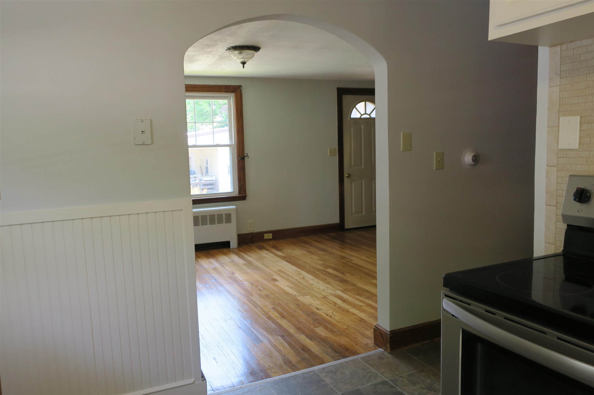 34 Hall Place Exeter, NH 03833 - Photo 9 of 22 Gallery Image 9