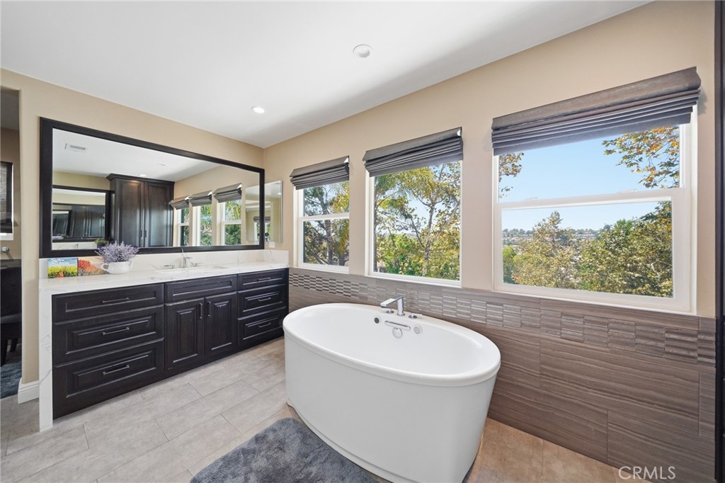 13903 Highlander Road La Mirada, CA 90638 - Photo 40 of 65 designers touch with view