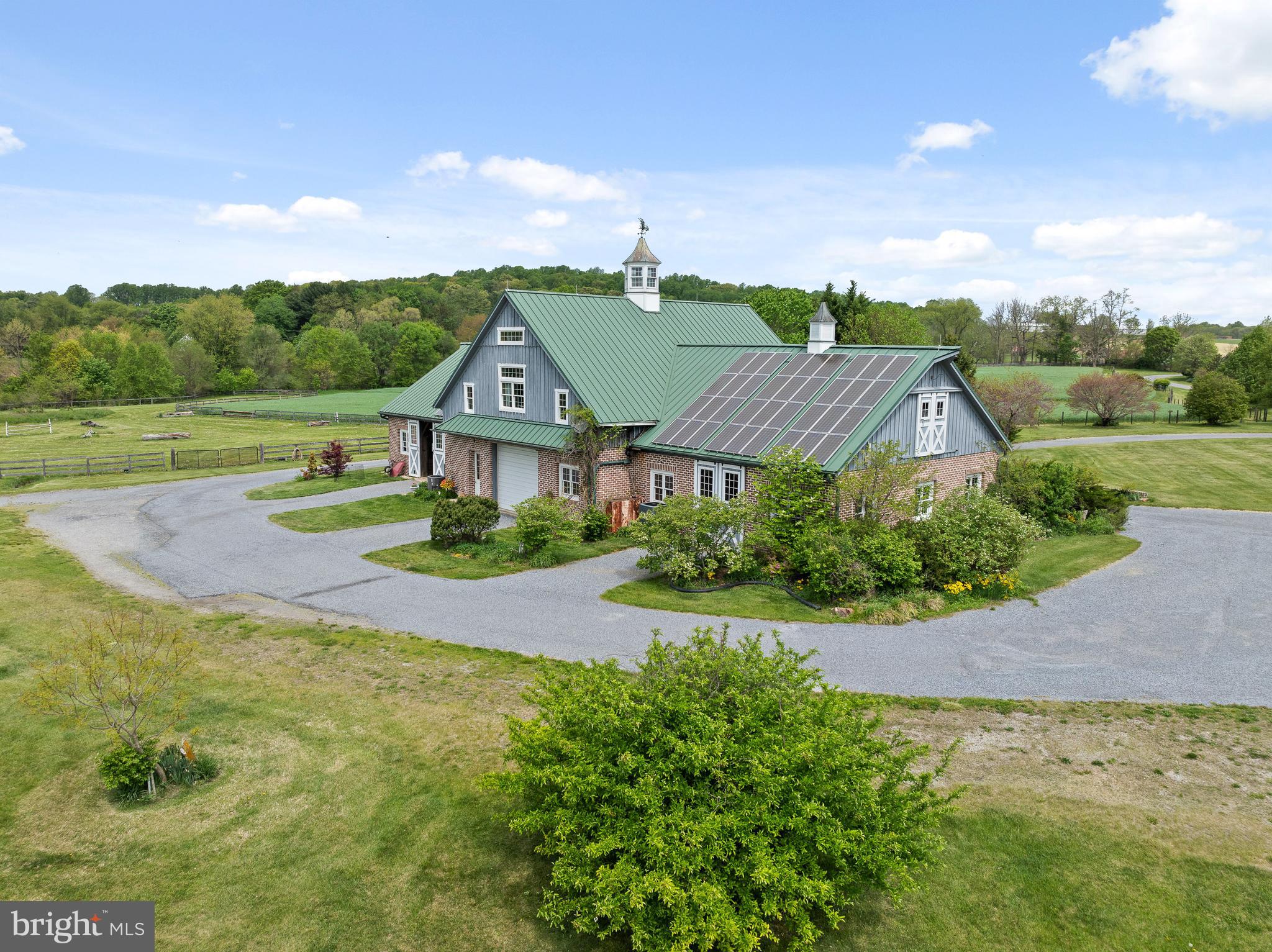 500 Bartram Road Kennett Square, PA 19348 - Photo 60 of 70 Circular Drive for Easy Access to Barn