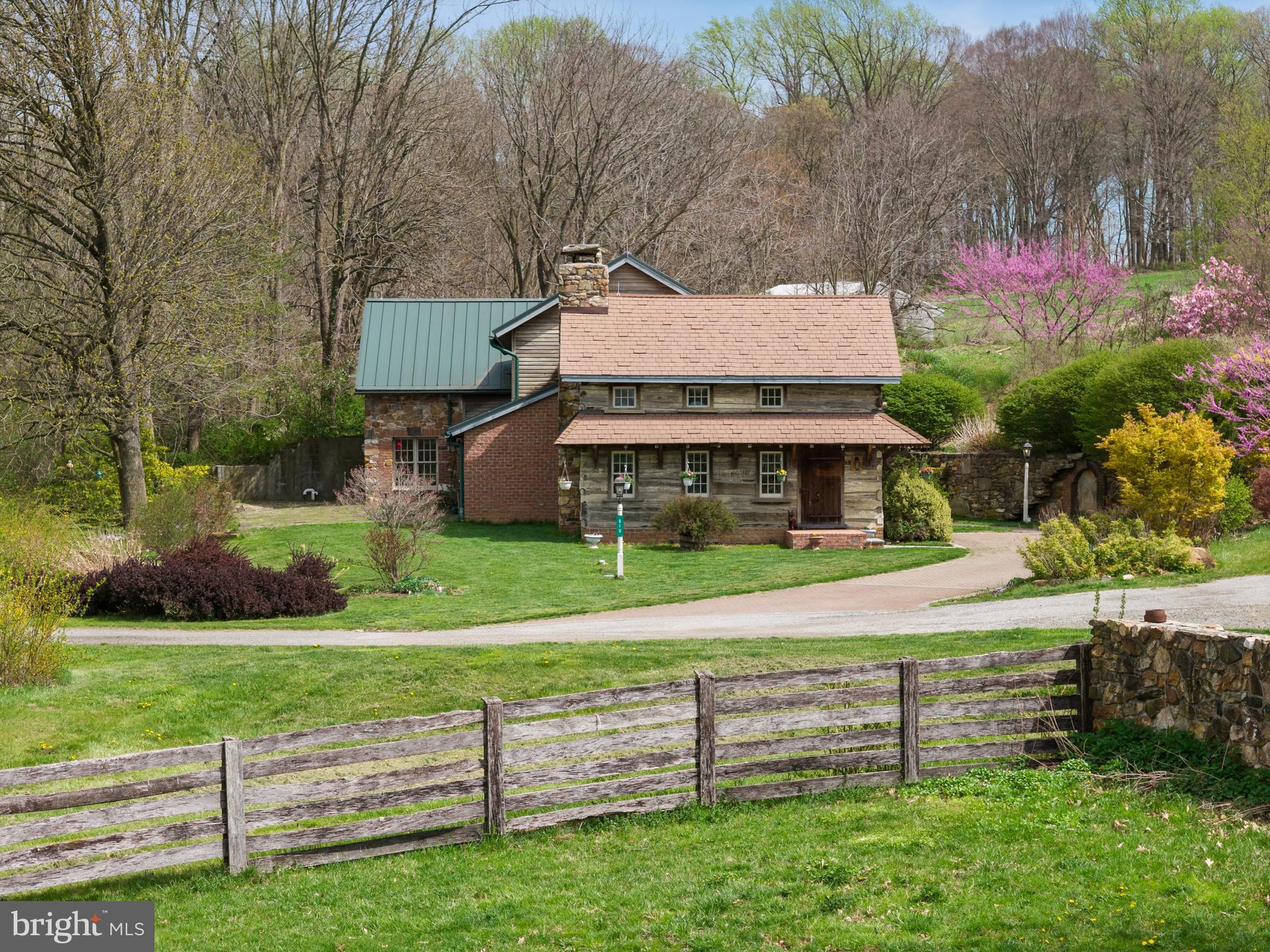 500 Bartram Road Kennett Square, PA 19348 - Photo 8 of 70 Beautifully Landscaped Front Entrance