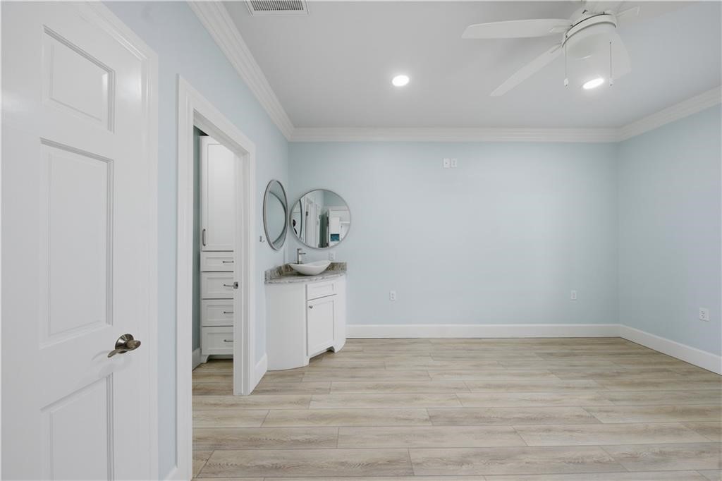 142-143 Channelview Road Rockport, TX 78382 - Photo 19 of 40