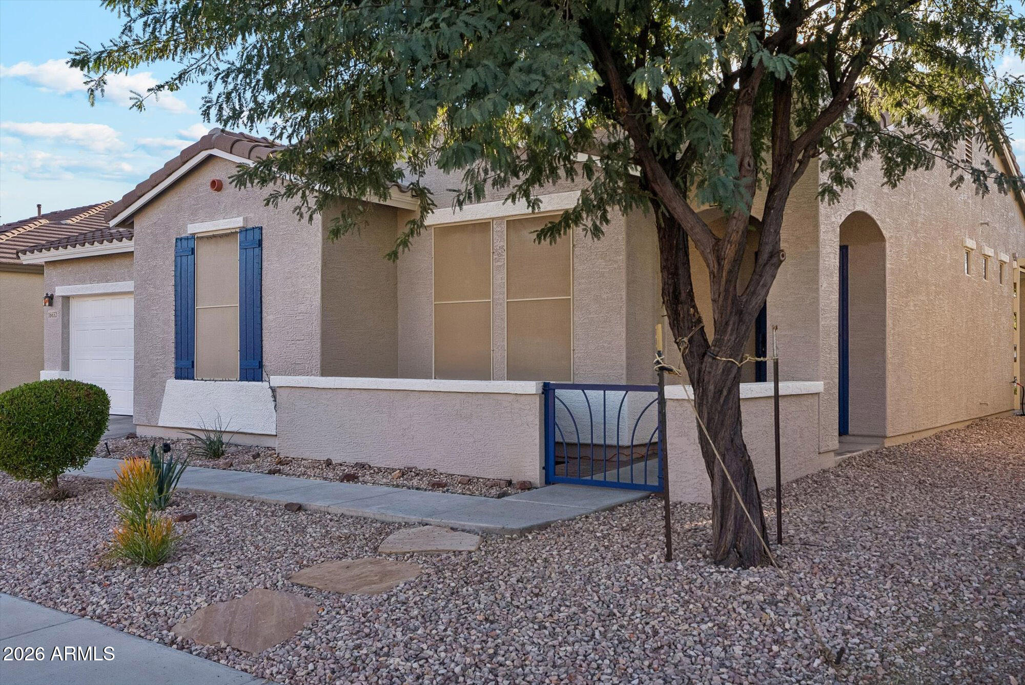 16632 South 175th Drive Goodyear, AZ 85338 - Photo 3 of 35