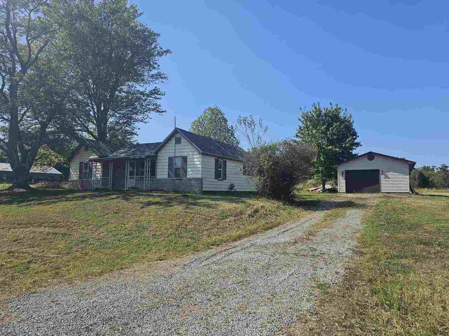 11115 Lamaster Road Marion, IL 62959 - Photo 1 of 26 Gallery Image 1