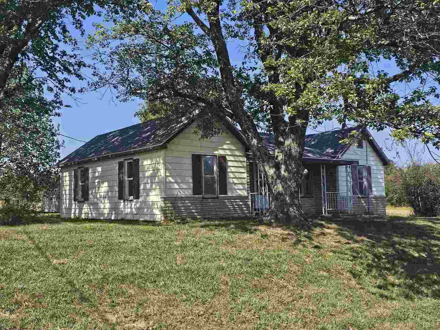 11115 Lamaster Road Marion, IL 62959 - Photo 3 of 26 Gallery Image 3