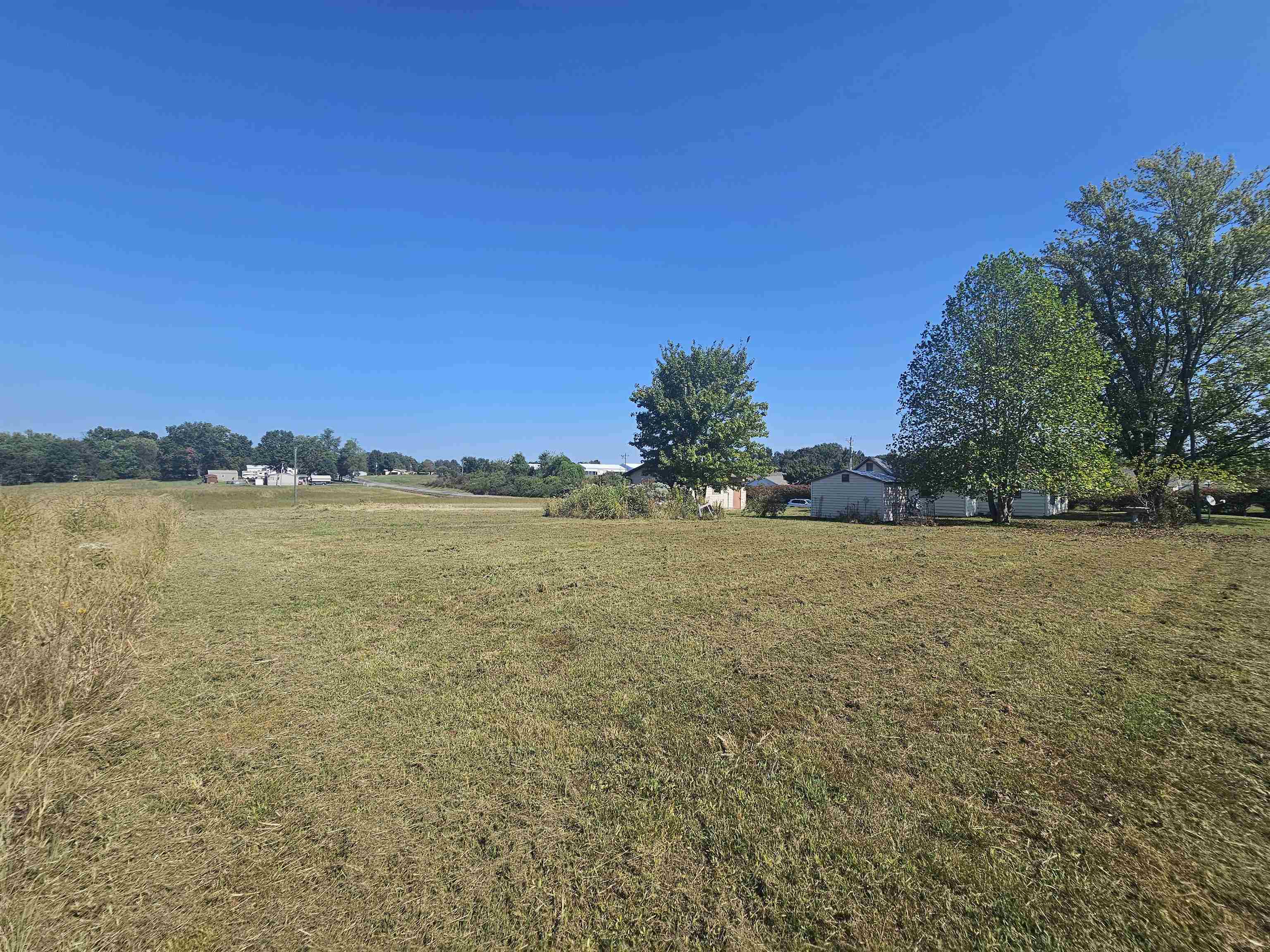 11115 Lamaster Road Marion, IL 62959 - Photo 8 of 26 a view of an ocean and beach
