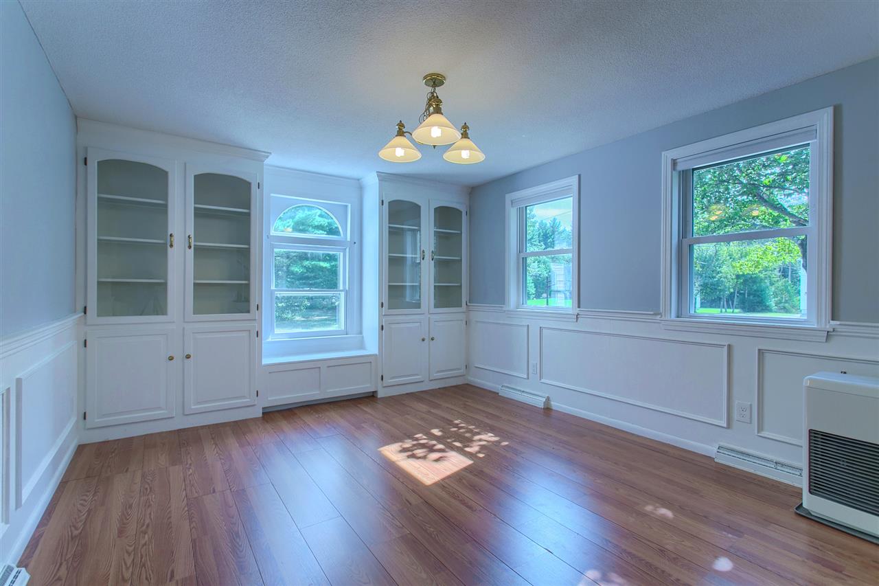 6 Balcom Road Pelham, NH 03076 - Photo 12 of 40